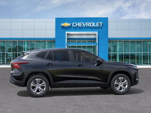 Black Metallic 2026 Chevrolet Trax LS