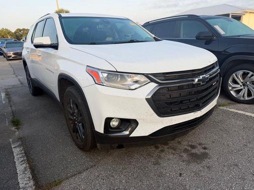 Summit White 2020 Chevrolet Traverse RS