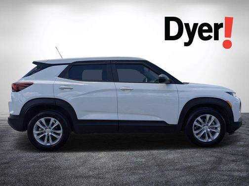 Summit White 2023 Chevrolet Trailblazer LS