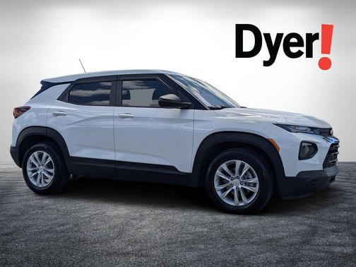 Summit White 2023 Chevrolet Trailblazer LS
