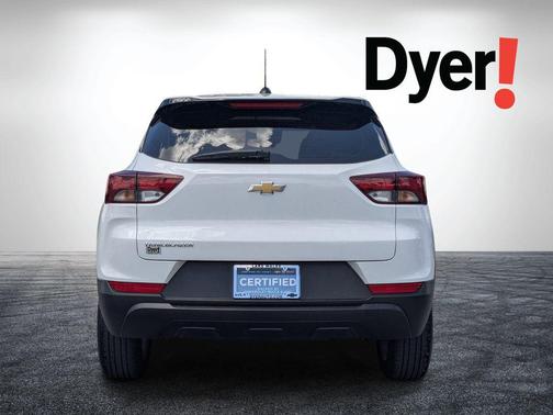 Summit White 2023 Chevrolet Trailblazer LS