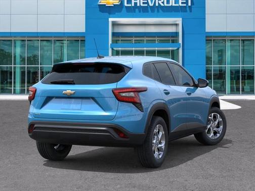 2025 Chevrolet Trax LS