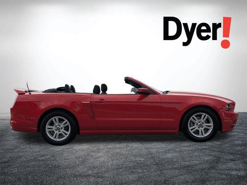 Black 2014 Ford Mustang V6