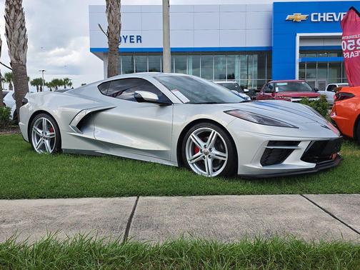 Silver Flare Metallic 2024 Chevrolet Corvette Stingray w/1LT
