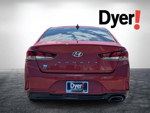2018 Hyundai SONATA SE