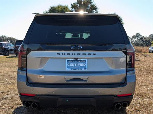 2025 Chevrolet Suburban 4WD Z71