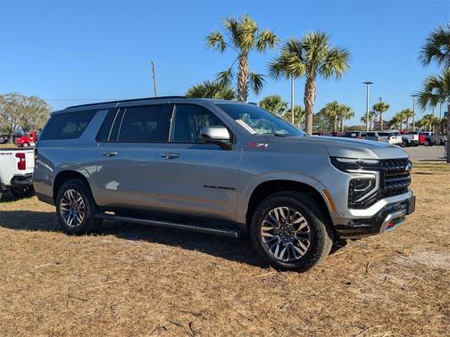 2025 Chevrolet Suburban 4WD Z71