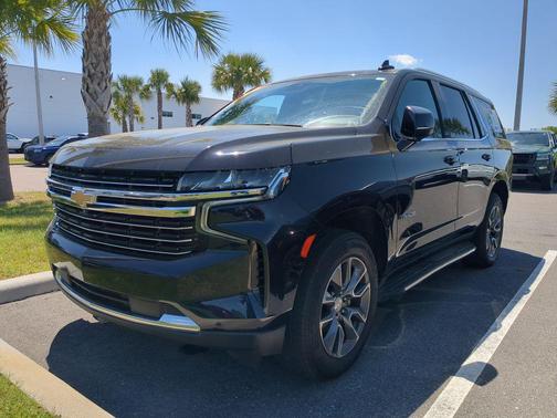 Midnight Blue Metallic 2023 Chevrolet Tahoe LT