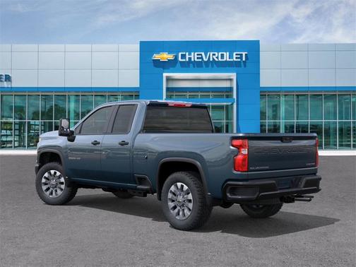 2026 Chevrolet Silverado 2500 Custom