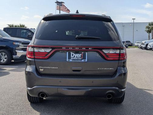 Granite Metallic Clearcoat 2017 Dodge Durango Citadel