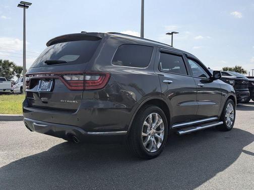 Granite Metallic Clearcoat 2017 Dodge Durango Citadel