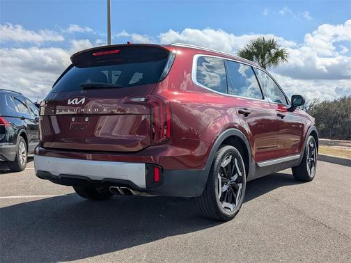 2023 Kia Telluride S