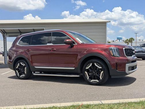 Dawning Red 2024 Kia Telluride EX