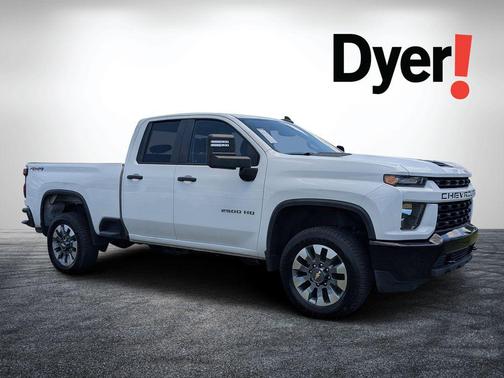 Summit White 2022 Chevrolet Silverado 2500 Custom