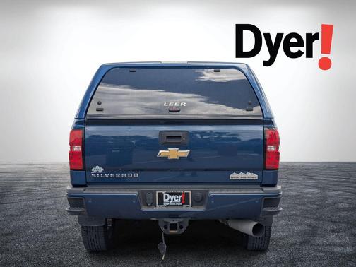 Deep Ocean Blue Metallic 2019 Chevrolet Silverado 2500 High Country