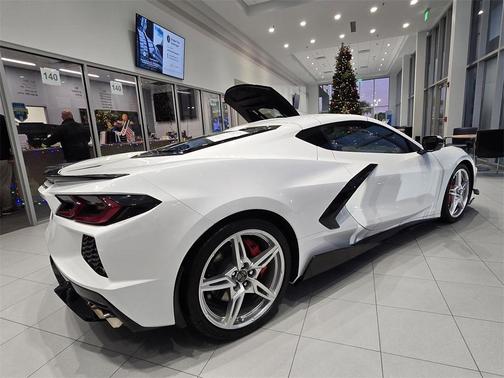 2023 Chevrolet Corvette Stingray w/2LT