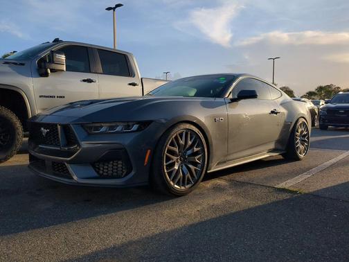 2024 Ford Mustang GT Premium