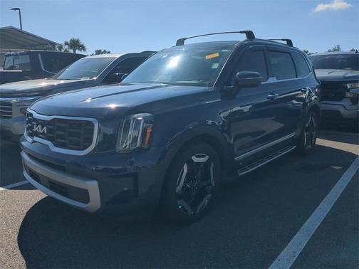 2023 Kia Telluride S