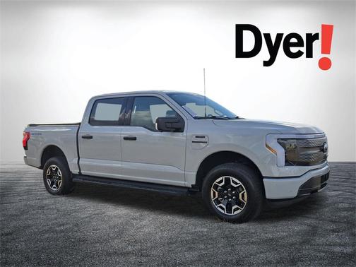 2023 Ford F-150 Lightning XLT