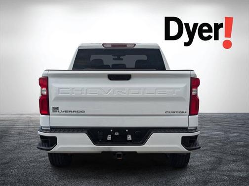 2022 Chevrolet Silverado 1500 Custom