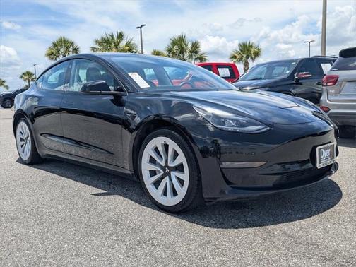 2022 Tesla Model 3 Standard Range