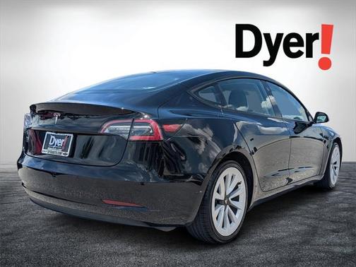 2022 Tesla Model 3 Standard Range