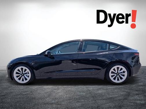 2022 Tesla Model 3 Standard Range
