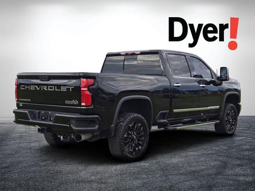 Black 2024 Chevrolet Silverado 2500 High Country
