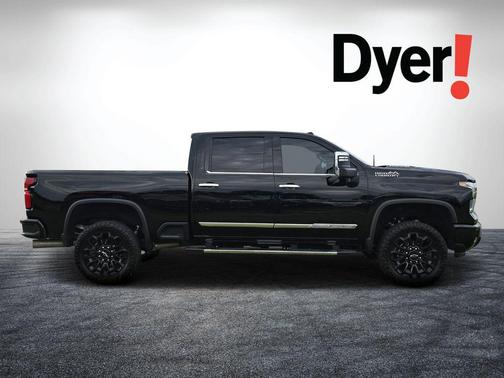 Black 2024 Chevrolet Silverado 2500 High Country