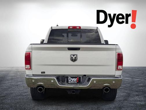 Bright White Clearcoat 2016 RAM 1500 Laramie