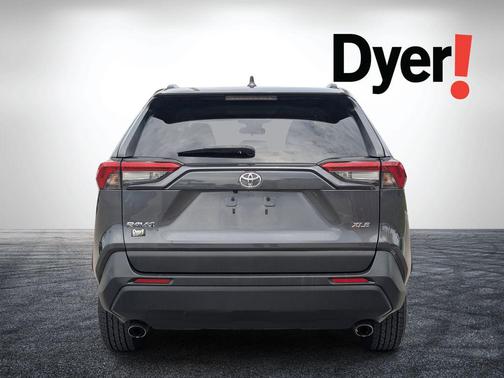Magnetic Gray Metallic 2021 Toyota RAV4 XLE