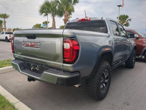 2024 GMC Canyon AT4X