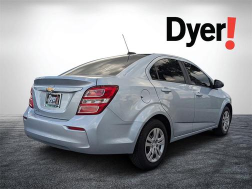 2017 Chevrolet Sonic LS