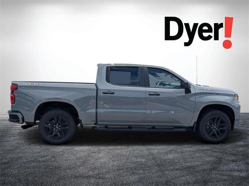 2025 Chevrolet Silverado 1500 Custom
