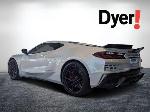 Silver Flare Metallic 2024 Chevrolet Corvette Z06