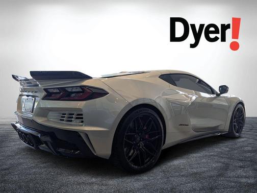 Silver Flare Metallic 2024 Chevrolet Corvette Z06