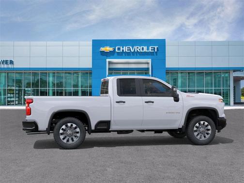 2026 Chevrolet Silverado 2500 Custom