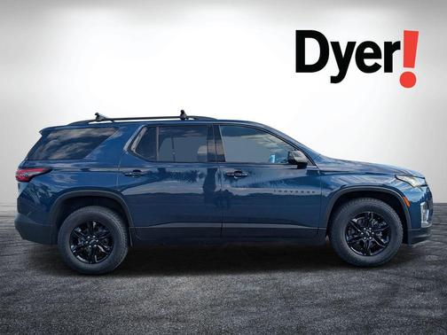 Northsky Blue Metallic 2022 Chevrolet Traverse LS