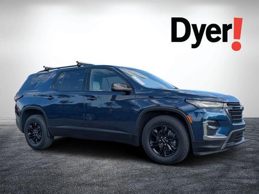 Northsky Blue Metallic 2022 Chevrolet Traverse LS