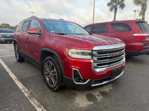 2023 GMC Acadia AWD SLT