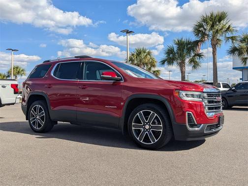 2023 GMC Acadia AWD SLT