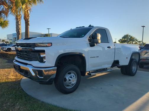 2024 Chevrolet Silverado 3500 WT