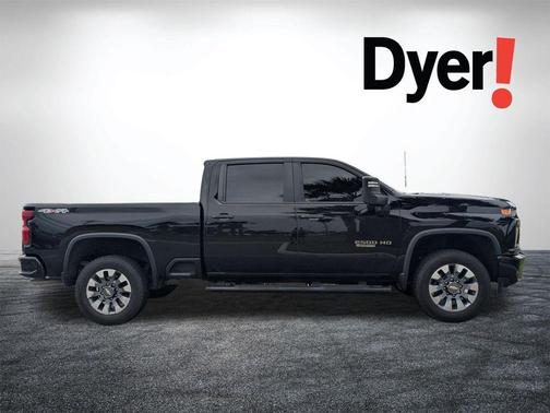Black 2022 Chevrolet Silverado 2500 Custom