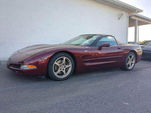 2003 Chevrolet Corvette Base