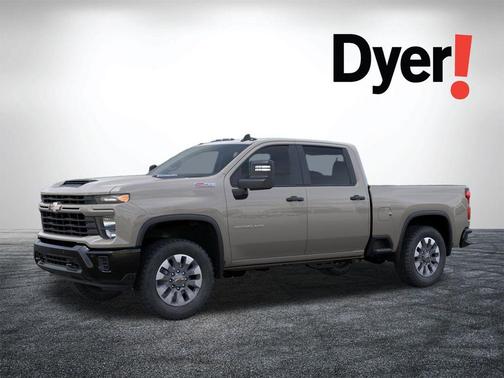 Summit White 2026 Chevrolet Silverado 2500 Custom