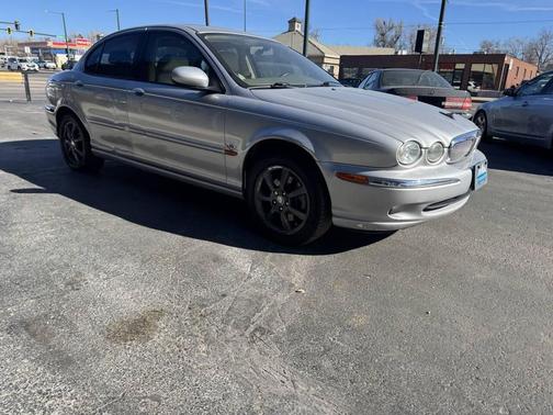 2004 Jaguar X-Type 2.5