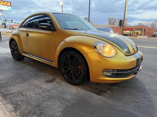 2012 Volkswagen Beetle Base