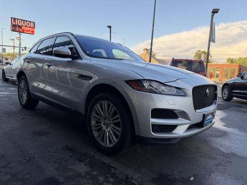 Silver 2017 Jaguar F-PACE 20d Premium