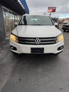 2012 Volkswagen Tiguan SE
