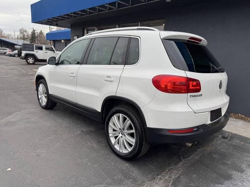 2012 Volkswagen Tiguan SE